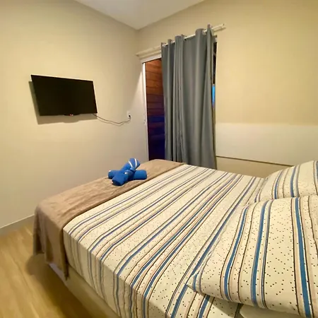 Oahu Guest House Praia do Rosa Habitación foto