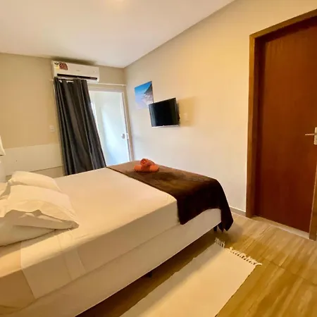 Oahu Guest House Praia do Rosa Habitación foto