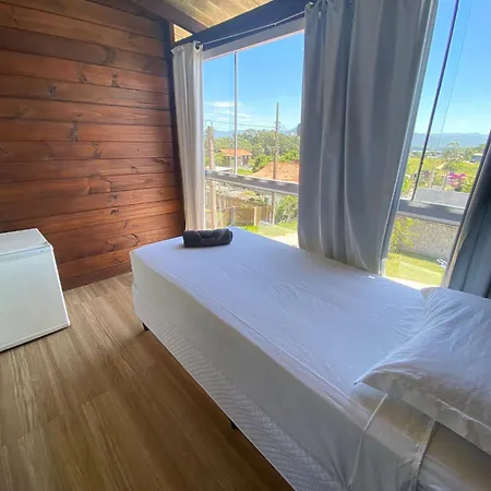Oahu Guest House Praia do Rosa Habitación foto